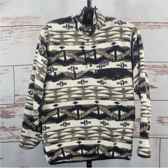 Patagonia Synchilla Fleece with Black and Cream Pattern